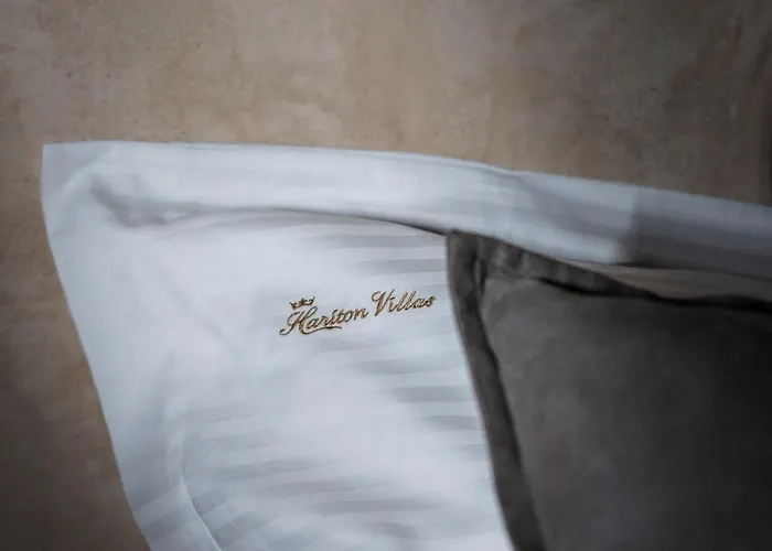 Luxury Hariton Villa *