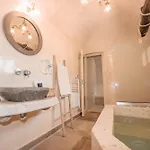 Luxury Hariton Villa *