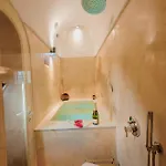 Luxury Hariton Villa Emborió